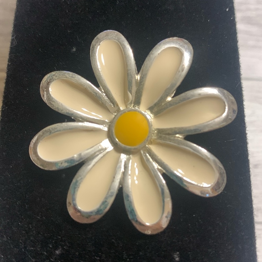 Heavy Silver /Enamel Daisy Brooch